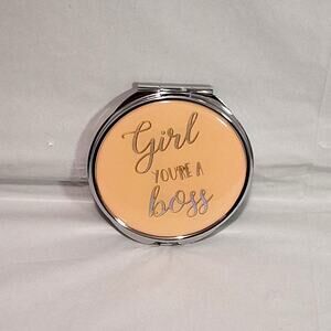"Girl, you're a boss" Round Compact Mirrors
